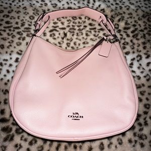 COACH Shoulder Bag in Ballerina Pink